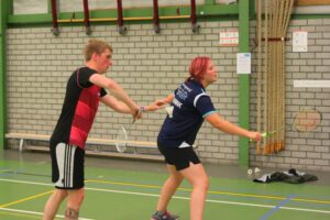 Foto's competitie team 1 t/m 5 | Badmintonclub Lansingerland